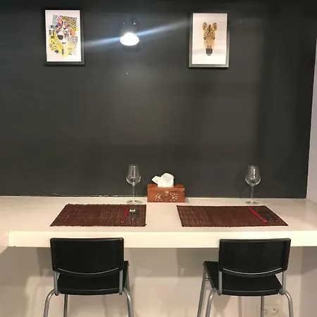 Modern Cozy With Backyard * Antuérpia